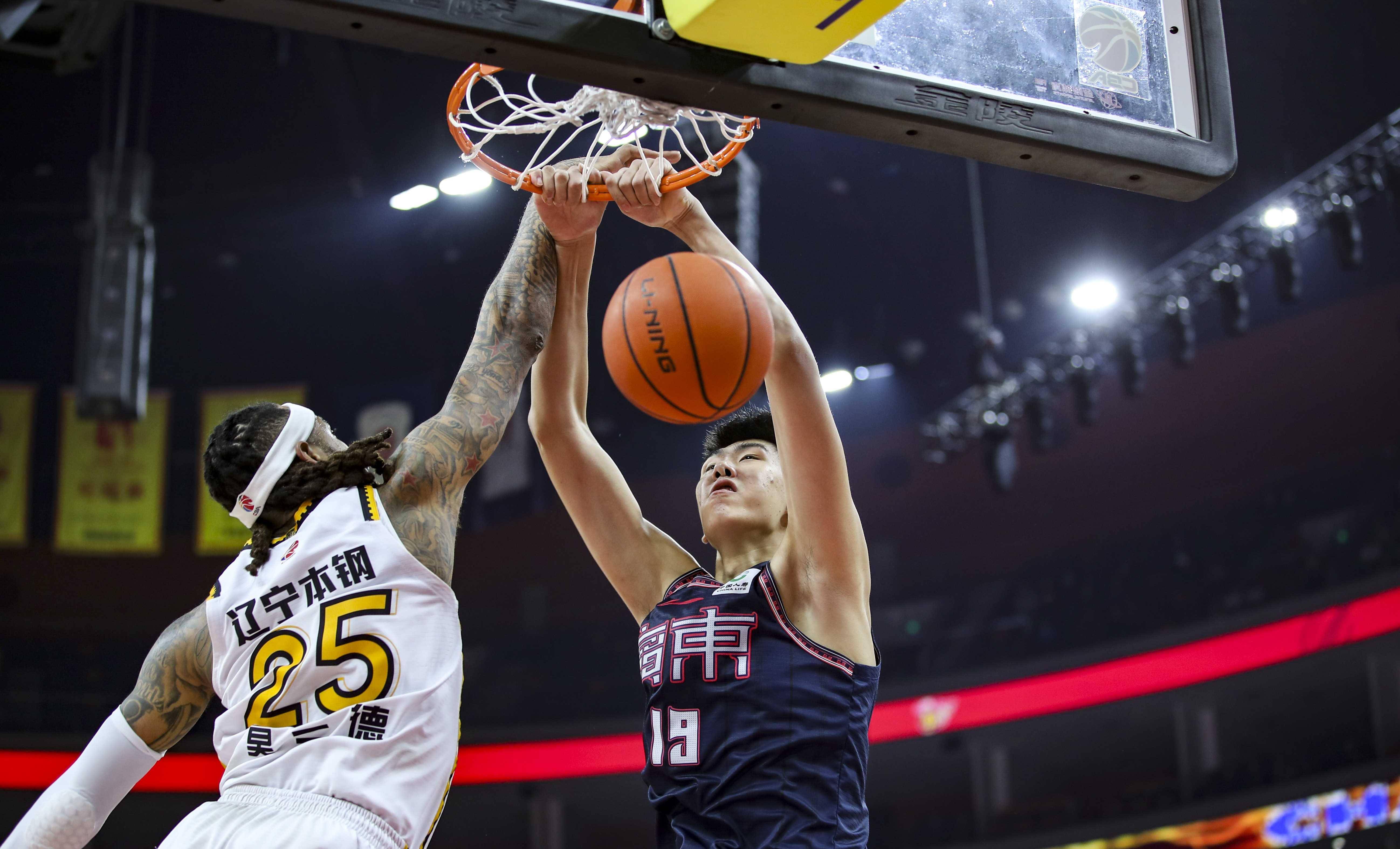 激烈的比赛将展现篮球运动的魅力 激烈的比赛将展现篮球运动的魅力