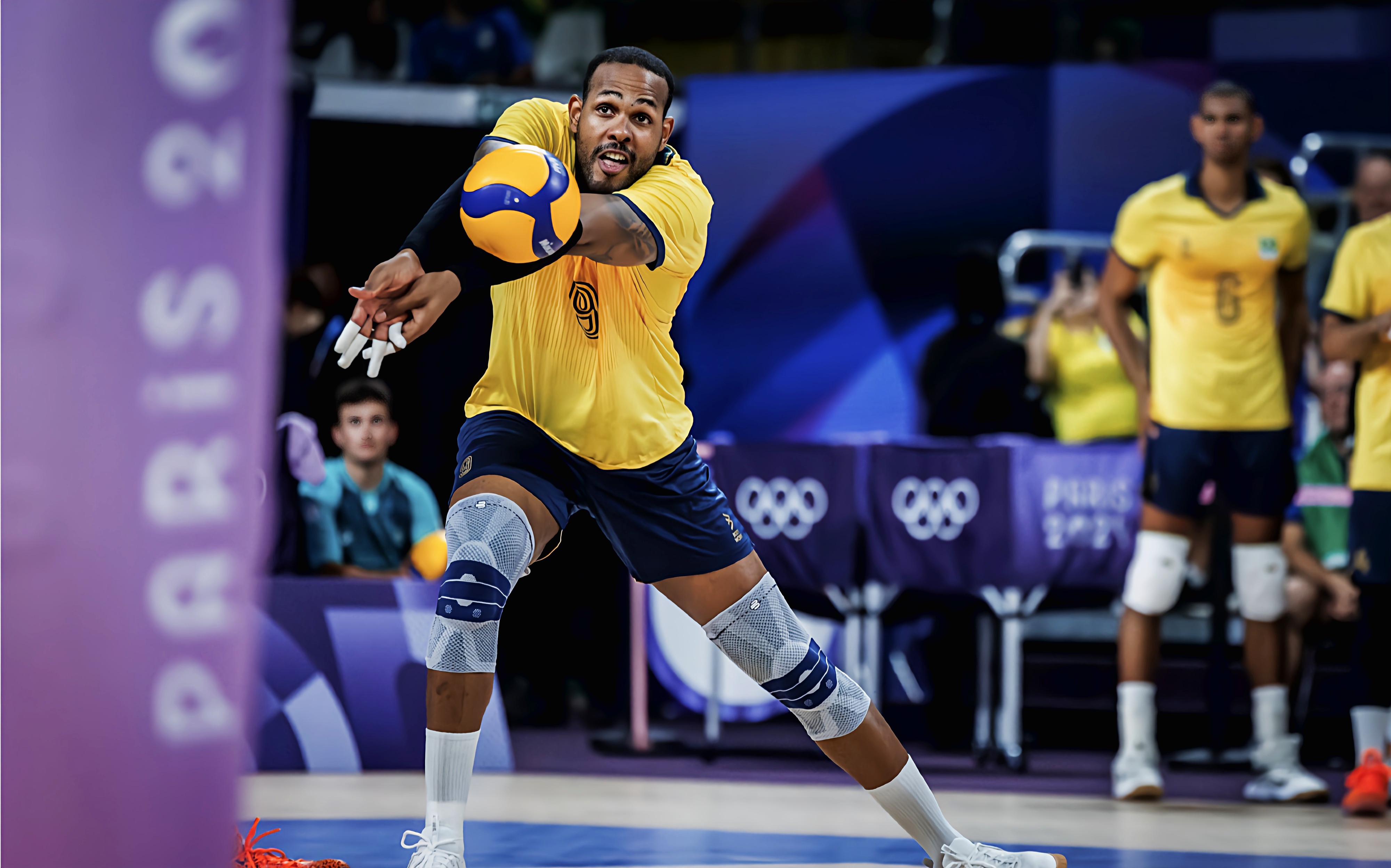 巴西选手在排球比赛中发挥稳定 巴西选手在排球比赛中发挥稳定