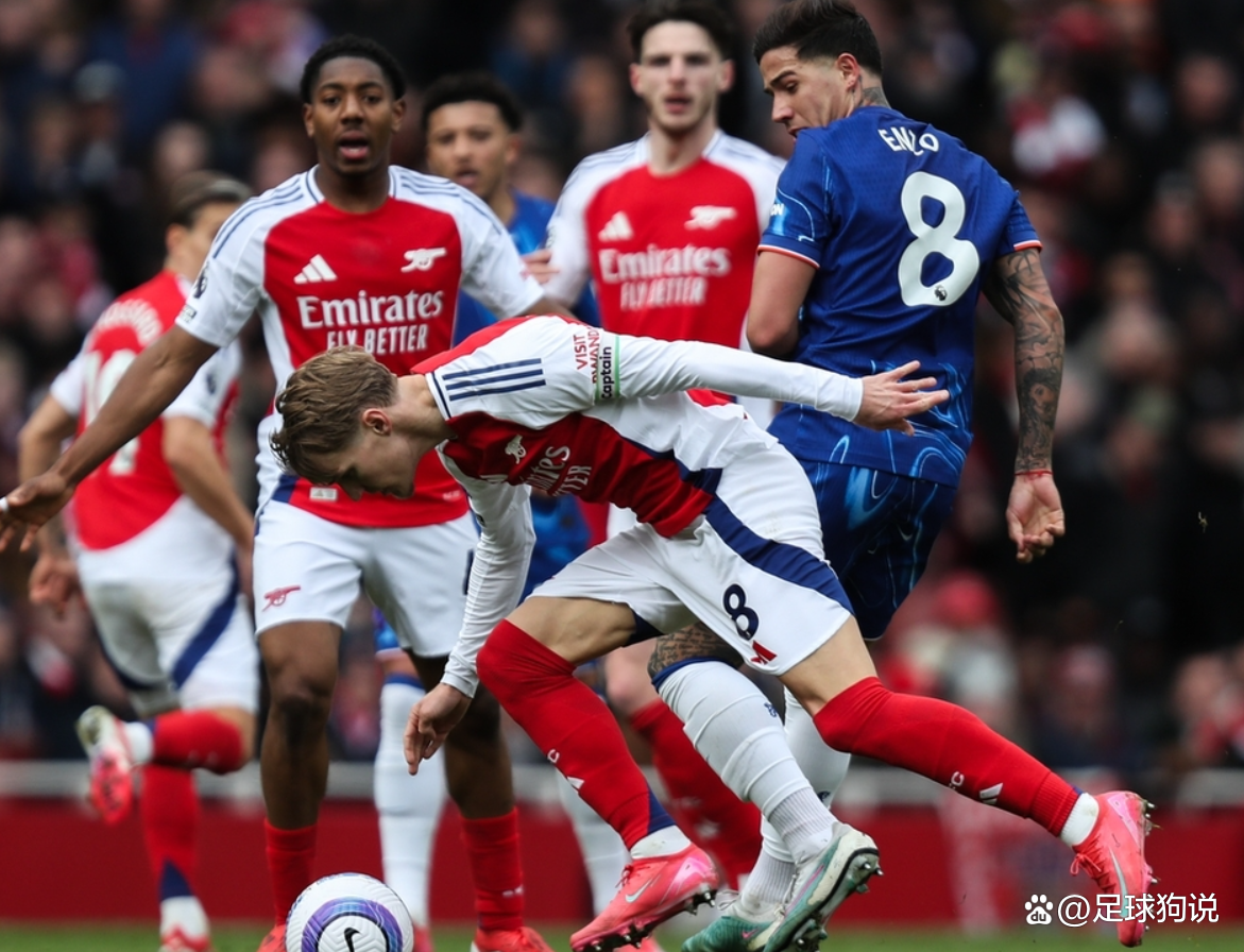 阿森纳主场完胜伯恩利,继续保持不败记录 阿森纳主场完胜伯恩利,继续保持不败记录