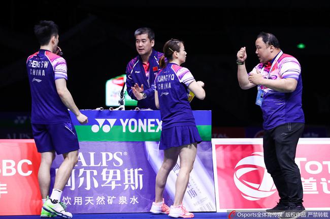 德国队完胜丹麦队，郑思维统治全场