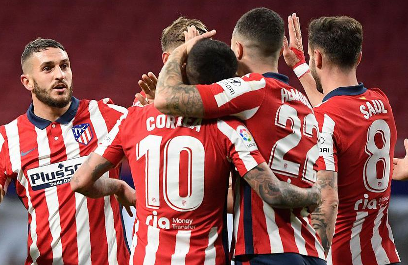 马德里竞技完胜那不勒斯，苏亚雷斯点燃赛场