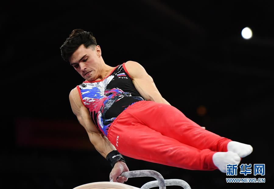 体操赛场：巴西选手斩获个人全能冠军