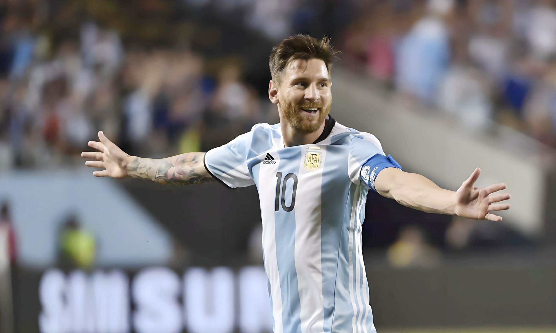 中国轻取塞维利亚,梅西高光表现 中国轻取塞维利亚,梅西高光表现