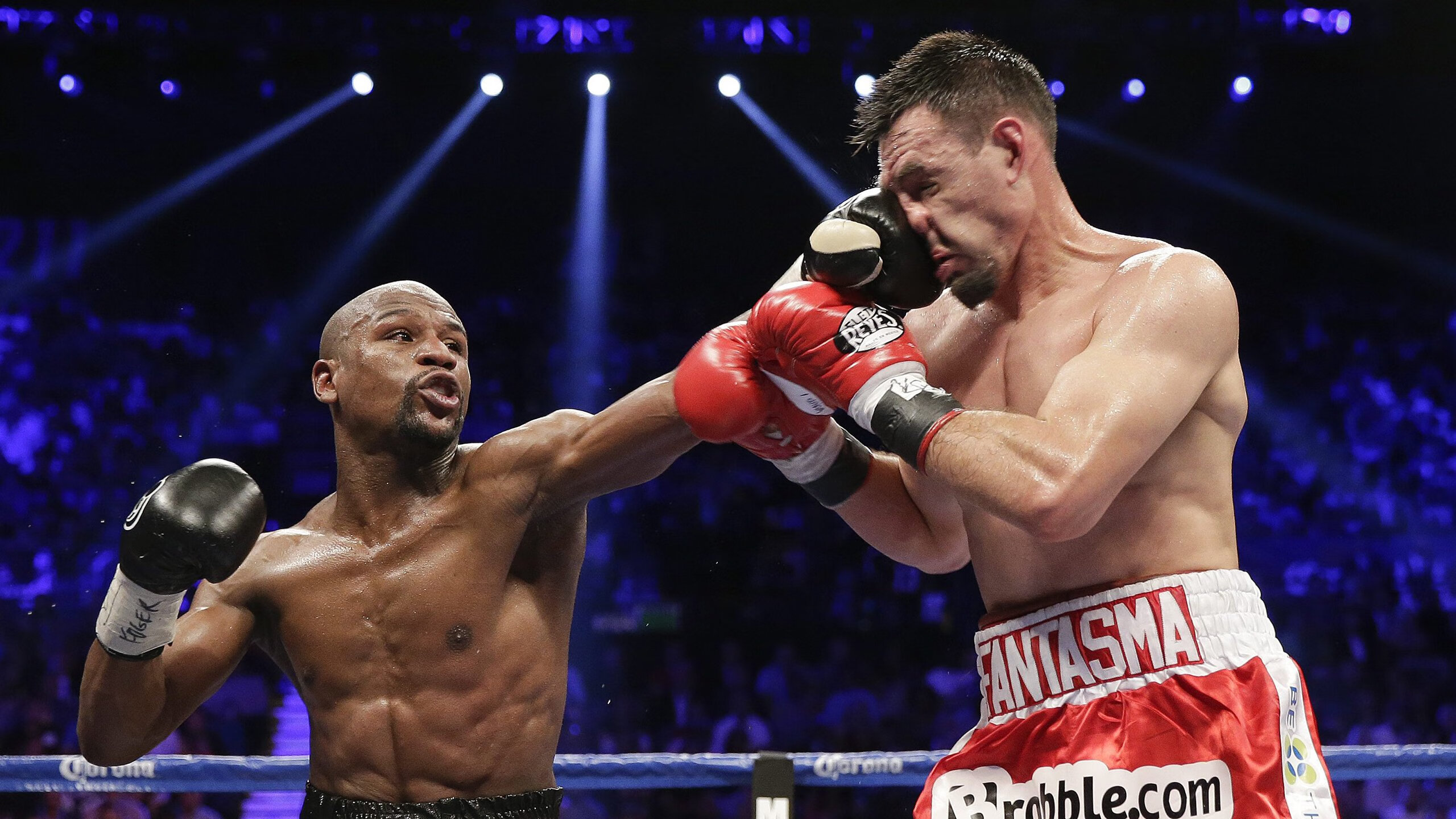 当英格拉姆的镰刀划破汽车城夜空，一记绝杀与两种命运的错身而过